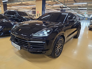 PORSCHE CAYENNE PO536 2022