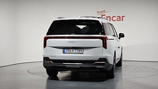 KIA CARNIVAL 2023