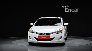 HYUNDAI AVANTE MD 2010