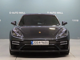 PORSCHE PANAMERA 971 2023