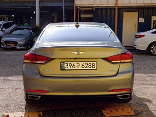 HYUNDAI GENESIS DH 2016