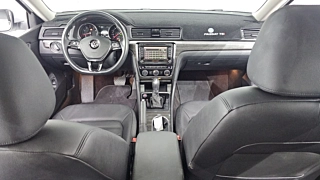 VOLKSWAGEN PASSAT 2018
