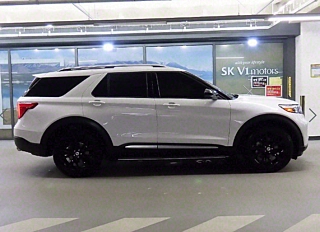 FORD EXPLORER 2023
