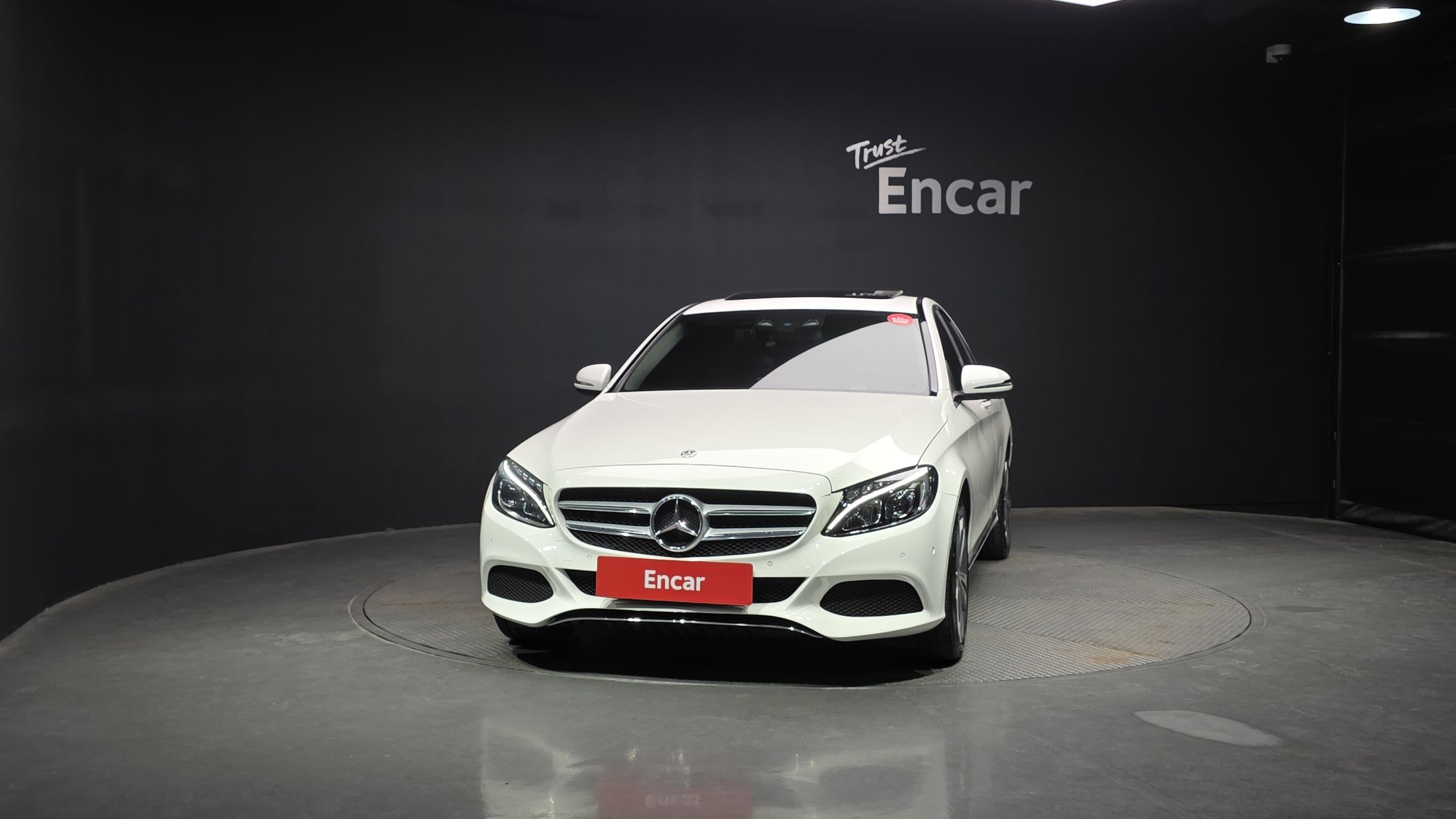 MERCEDES BENZ C-CLASS W205 2017