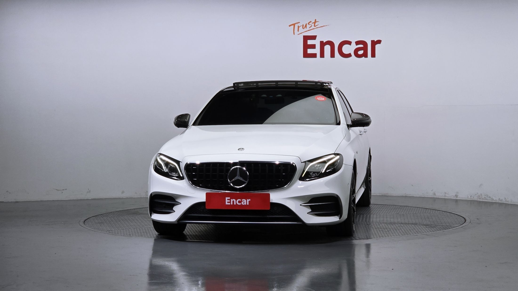 MERCEDES BENZ E-CLASS W213 2017