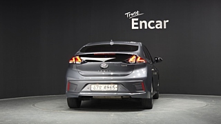 HYUNDAI IONIQ HYBRID 2019