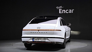 HYUNDAI GRANDEUR GN7 2023