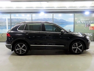 VOLKSWAGEN TIGUAN 2020