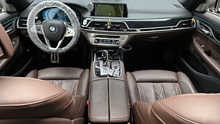 BMW 7-SERIES G11 2017
