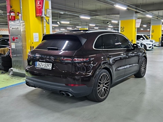 PORSCHE CAYENNE PO536 2021
