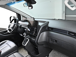 HYUNDAI STARIA 2022