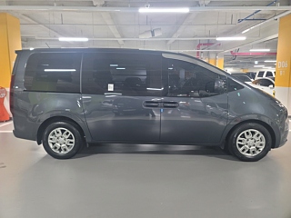 HYUNDAI STARIA 2023