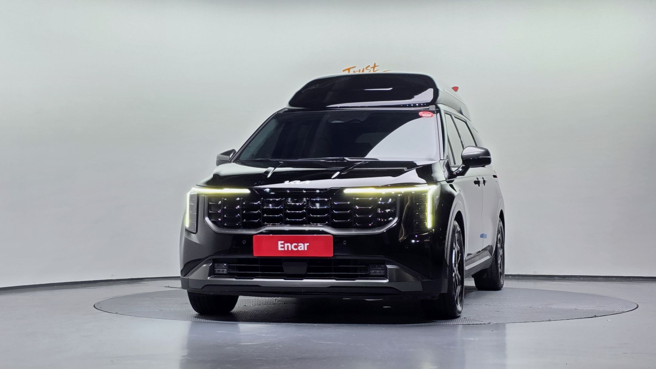 KIA CARNIVAL 2025