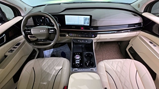 KIA CARNIVAL 2025