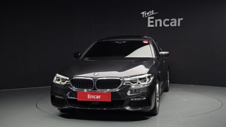 BMW 5-SERIES G30 2017