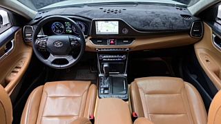 HYUNDAI GRANDEUR IG HYBRID 2018