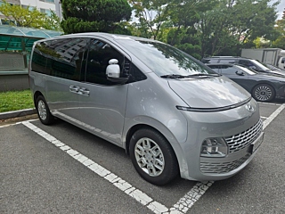 HYUNDAI STARIA 2023