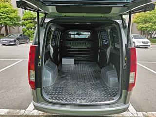 HYUNDAI STARIA 2023
