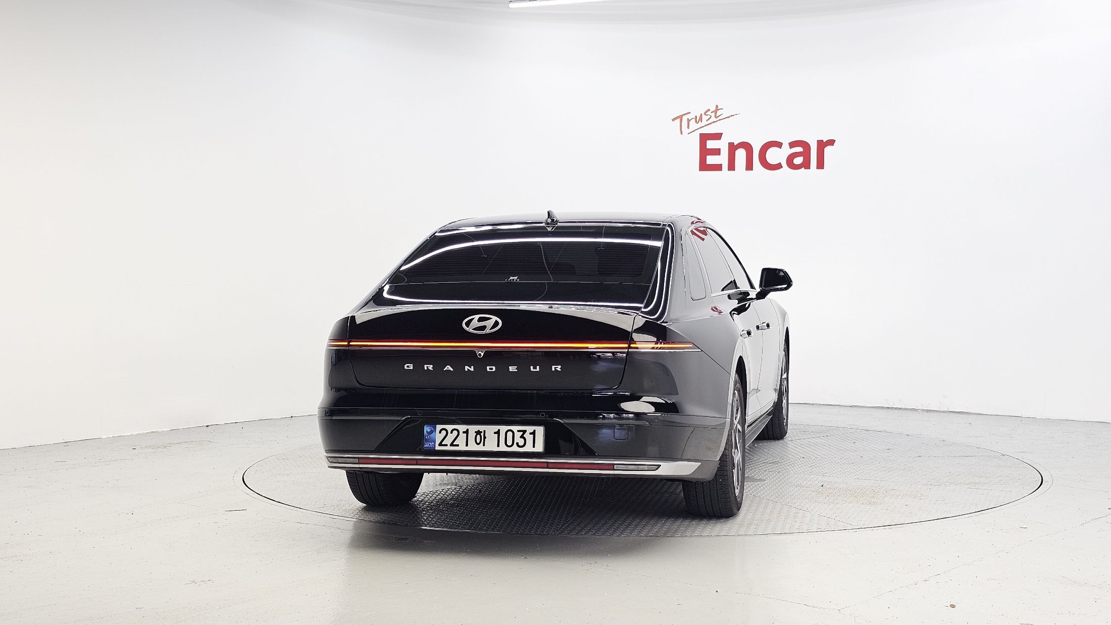 HYUNDAI GRANDEUR GN7 2023