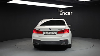 BMW 5-SERIES G30 2018