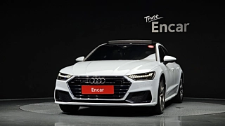 AUDI A7 4K 2021