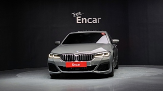 BMW 5-SERIES G30 2020