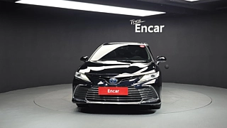 TOYOTA CAMRY XV70 2023