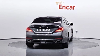 GENESIS G70 2020