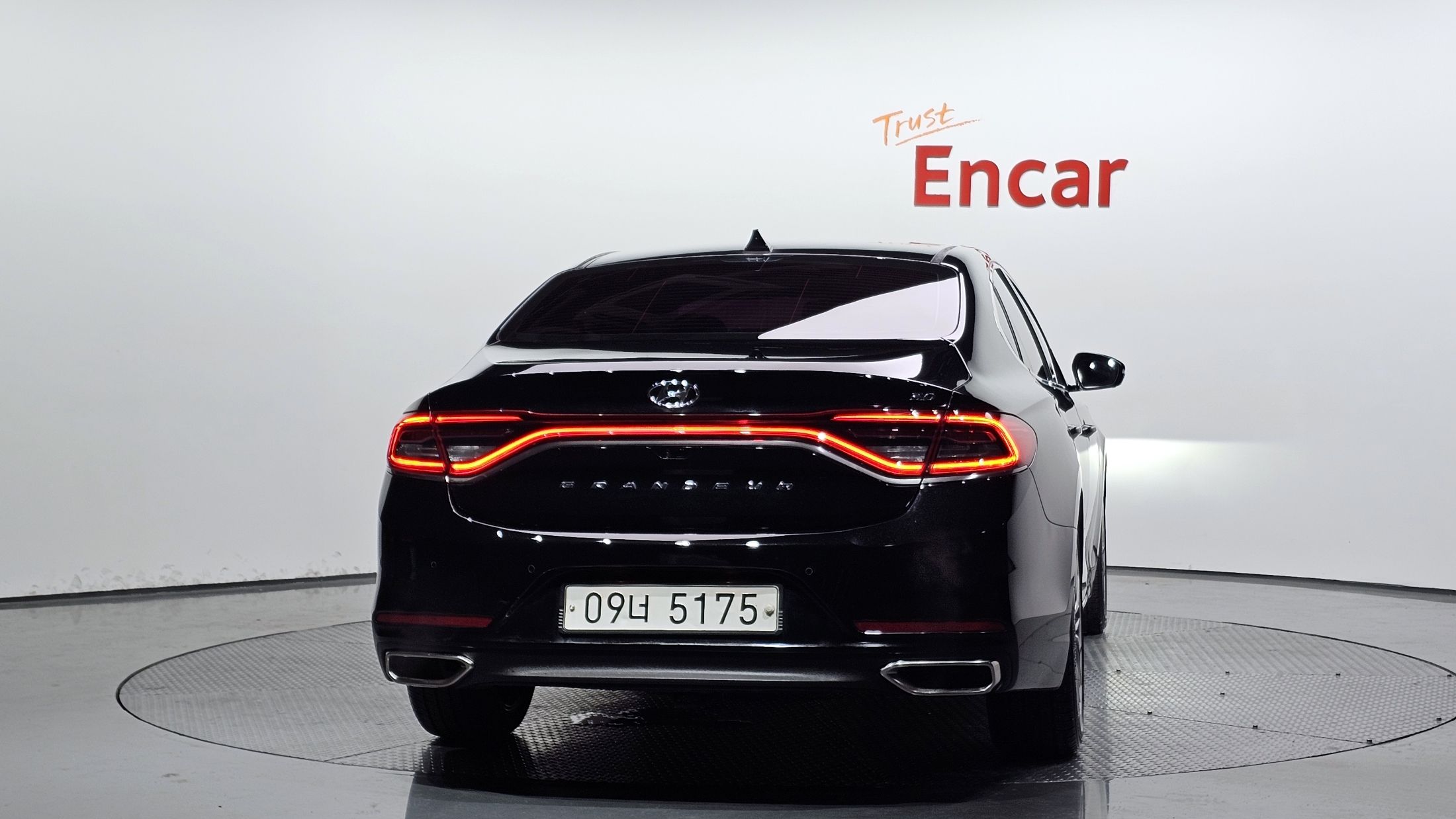 HYUNDAI GRANDEUR IG 2017