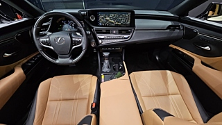 LEXUS ES300H 2023