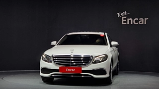 MERCEDES BENZ E-CLASS W213 2019