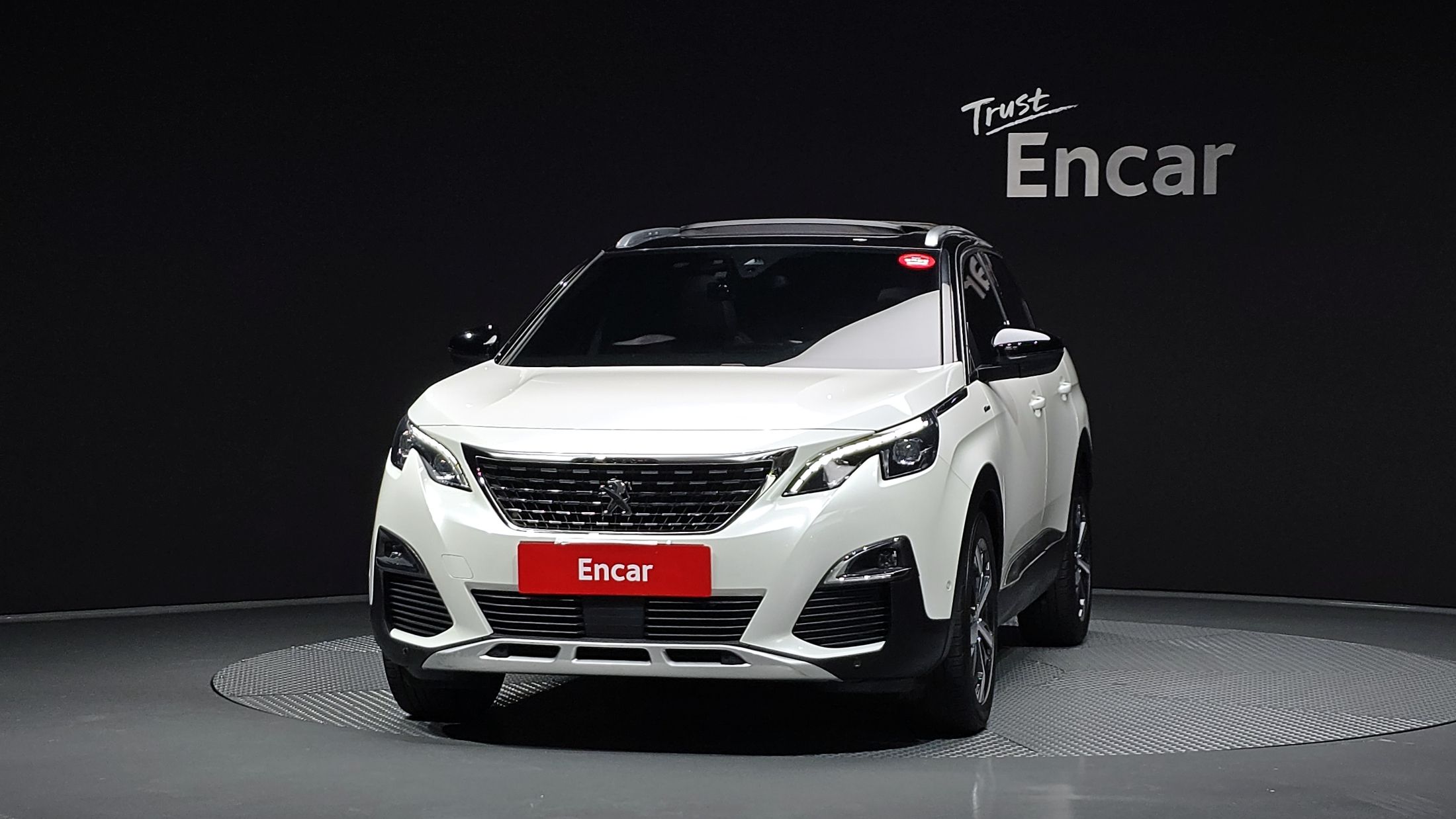 PEUGEOT 3008 2018