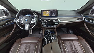 BMW 5-SERIES G30 2021