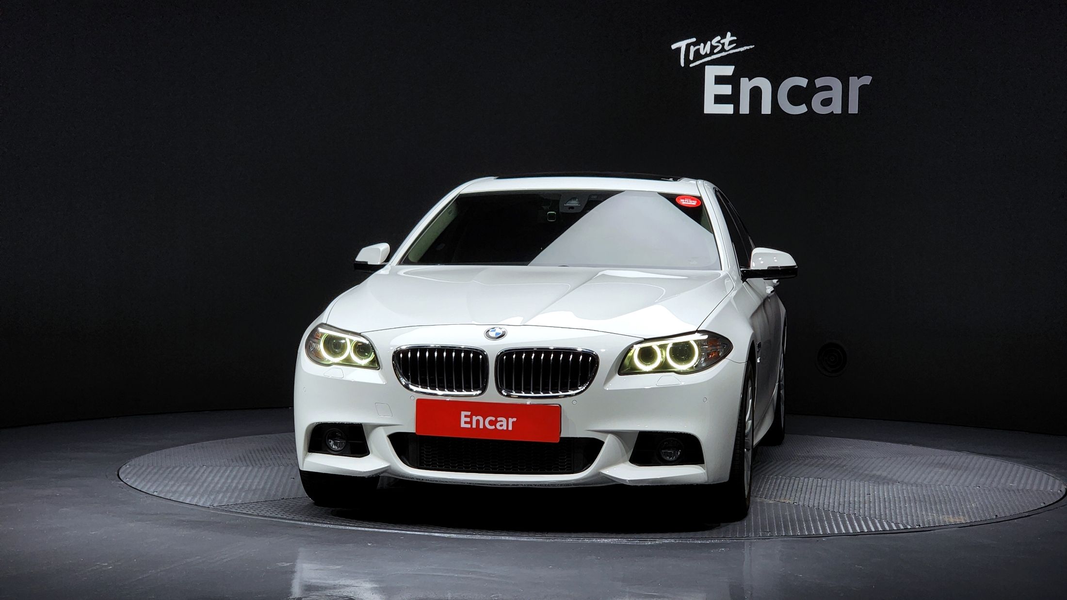 BMW 5-SERIES F10 2016