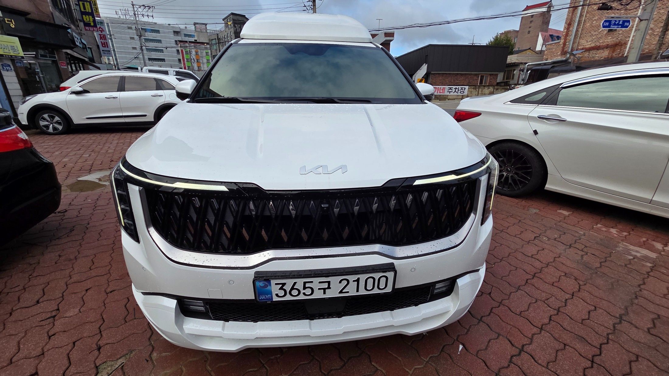 KIA CARNIVAL 2024