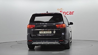 KIA CARNIVAL 2018