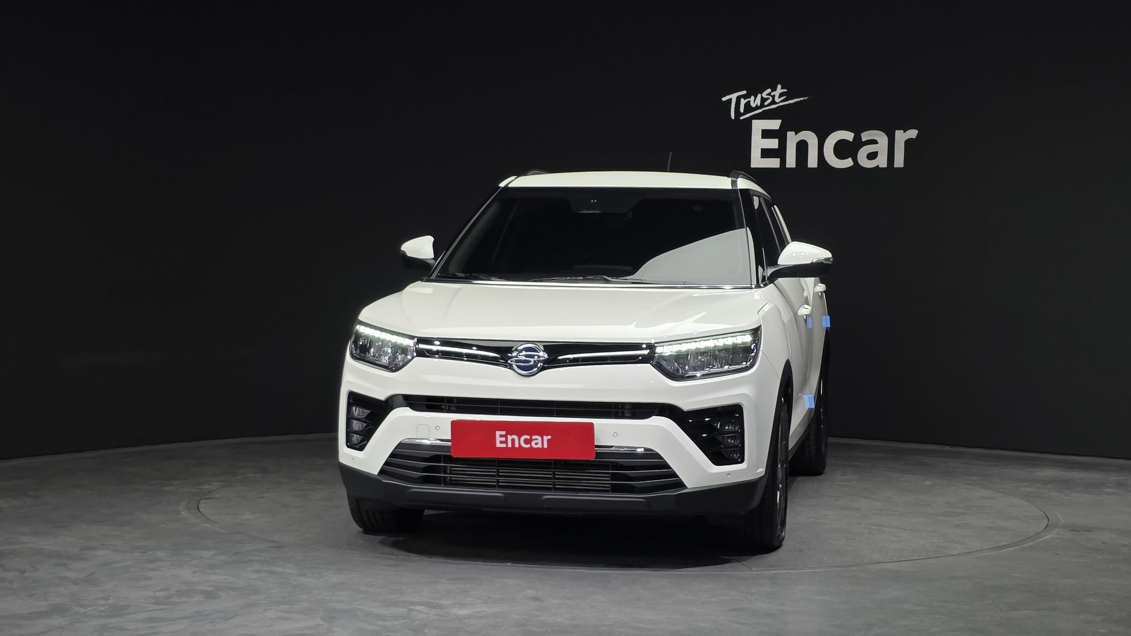 SSANGYONG TIVOLI VERY NEW 2022