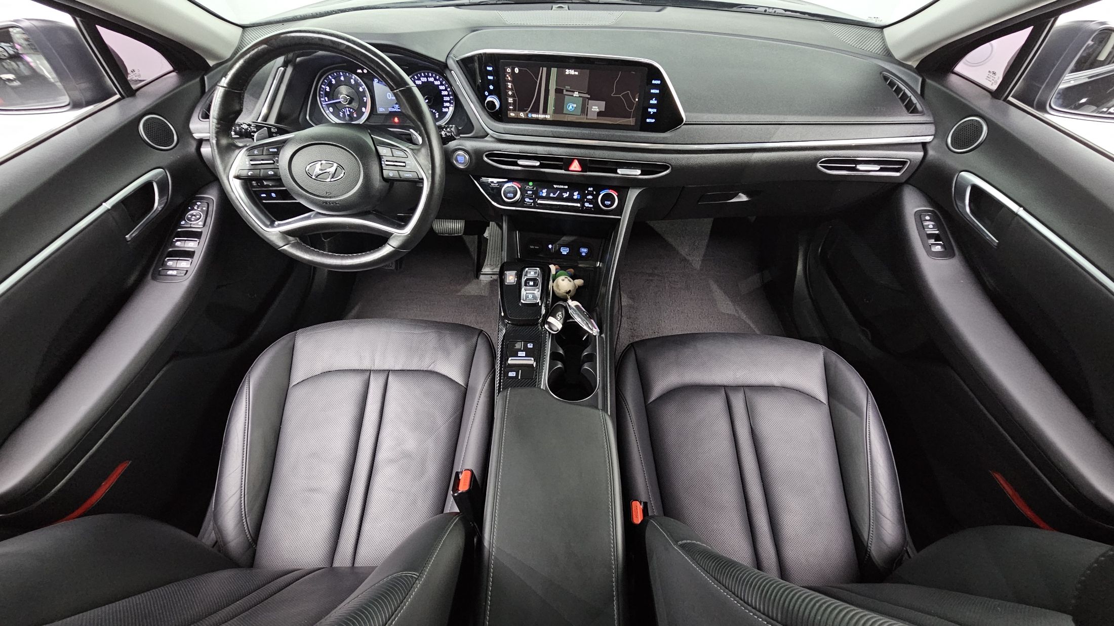 HYUNDAI SONATA DN8 2019