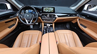 BMW 5-SERIES G30 2018