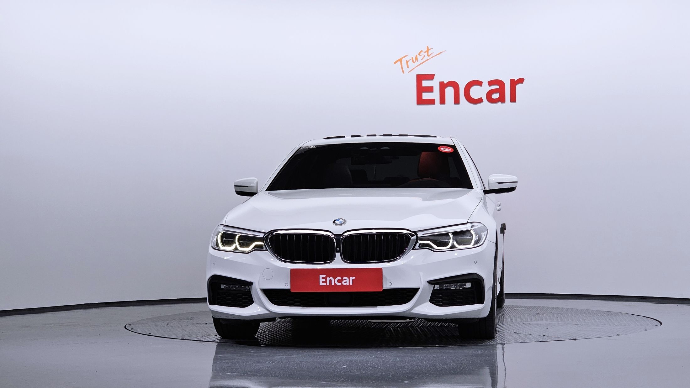 BMW 5-SERIES G30 2017