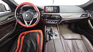 BMW 5-SERIES G30 2017