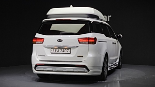 KIA CARNIVAL 2017