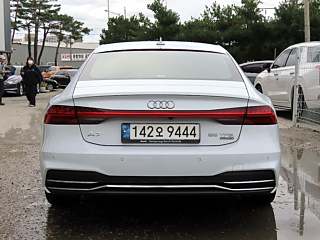 AUDI A7 4K 2020