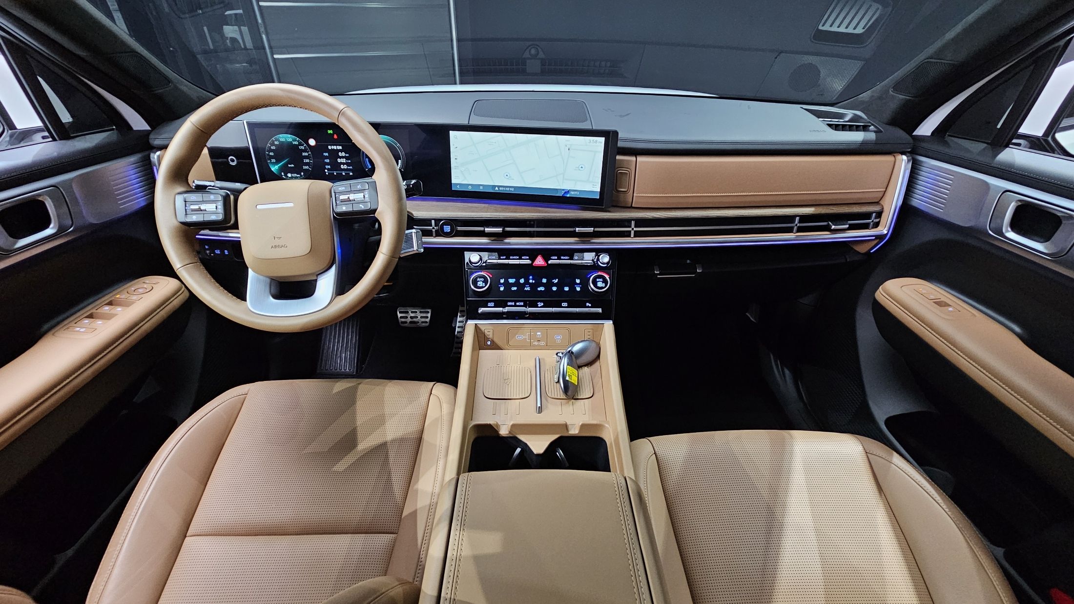 HYUNDAI SANTAFE MX5 2024