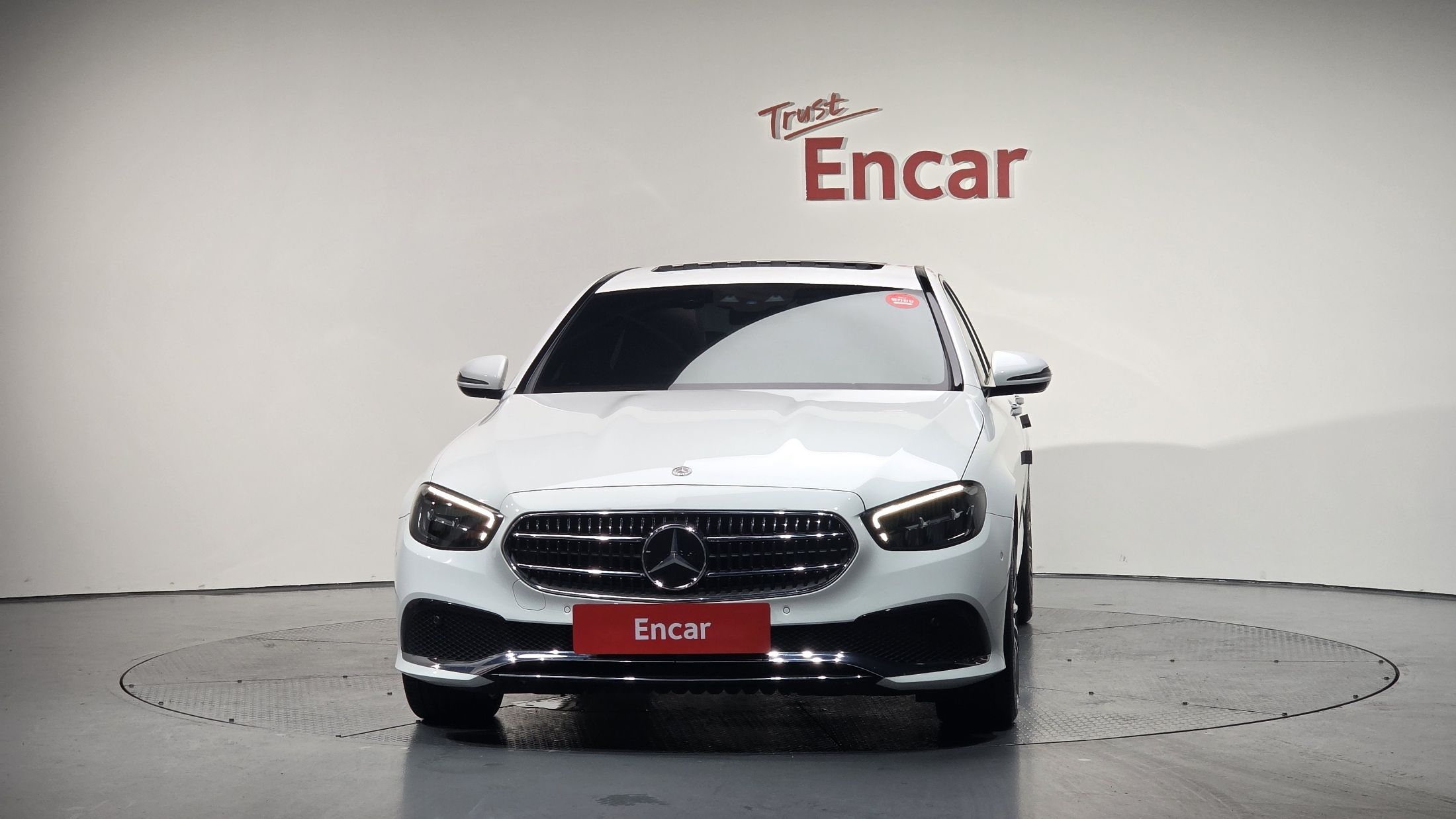 MERCEDES BENZ E-CLASS W213 2020