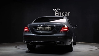 MERCEDES BENZ E-CLASS W213 2018