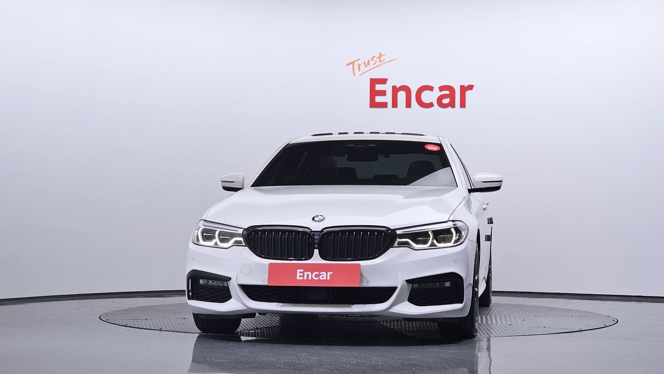 BMW 5-SERIES G30 2017