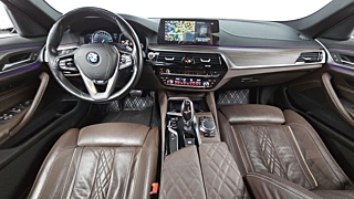 BMW 5-SERIES G30 2017