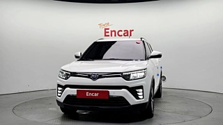 SSANGYONG TIVOLI VERY NEW 2021