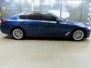 BMW 5-SERIES G30 2020